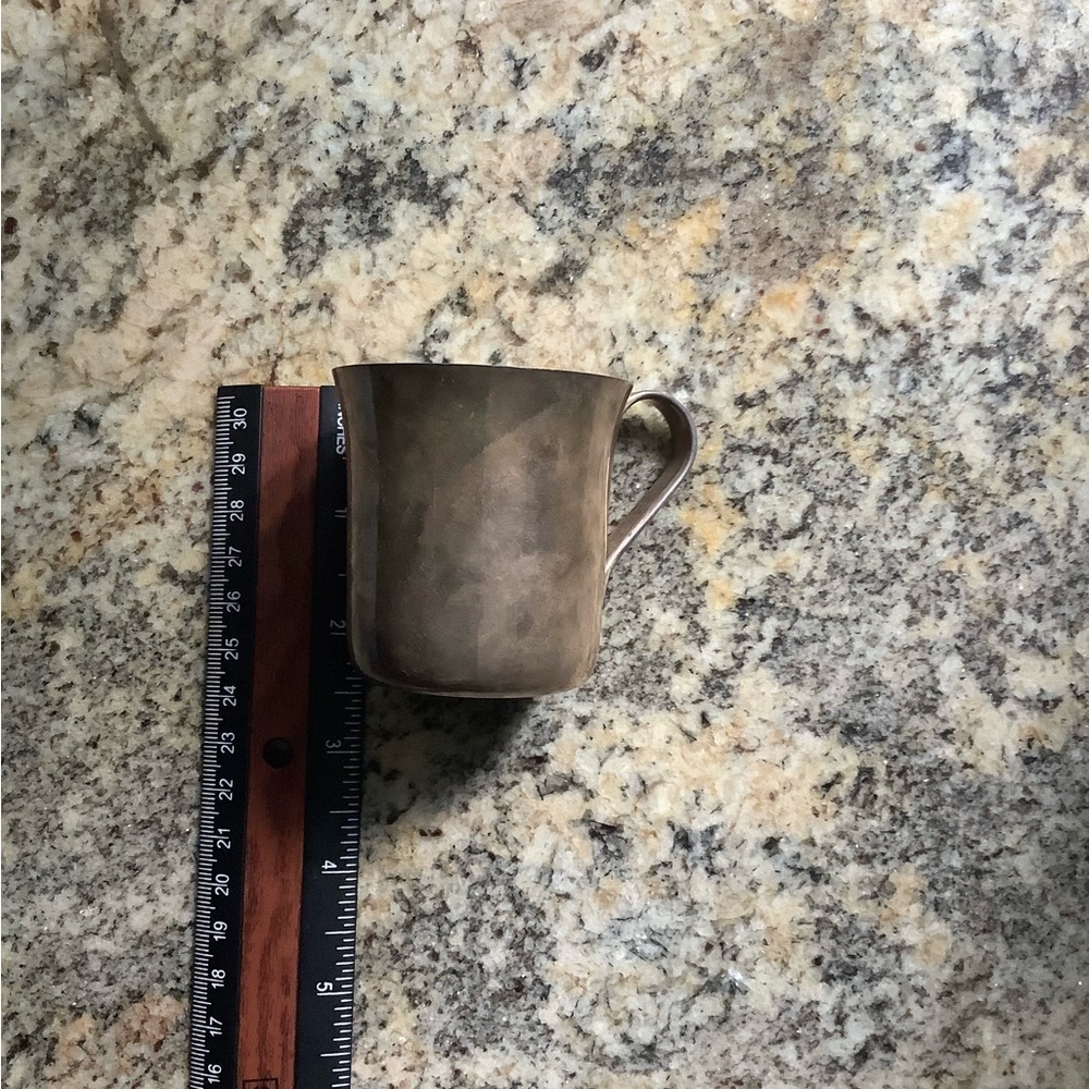 Authentic TIFFANY & Co. Stirling silver baby cup with handle - Picture 7 of 16